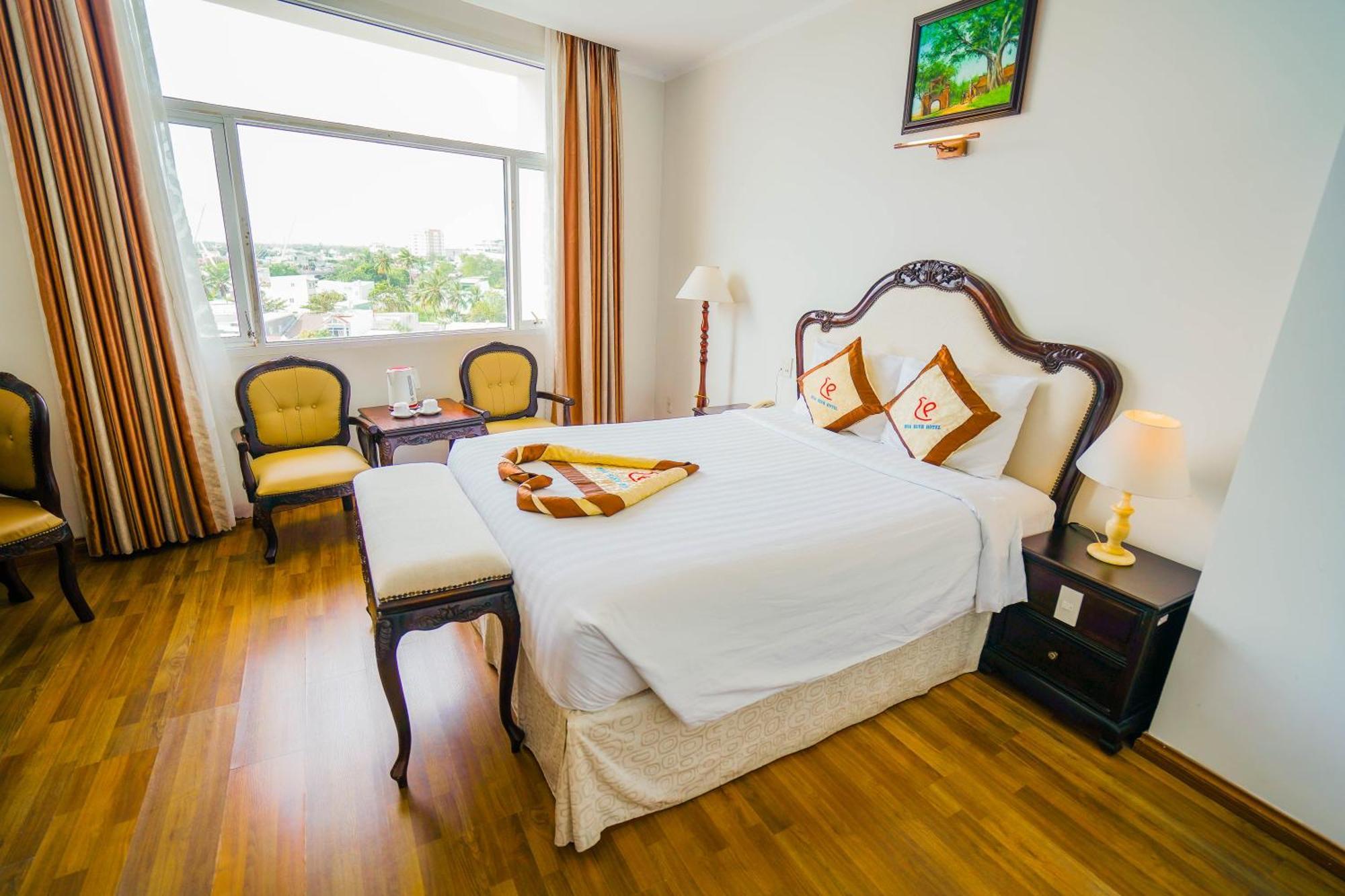 Hoa Binh 1 Hotel Лонгсюен Экстерьер фото
