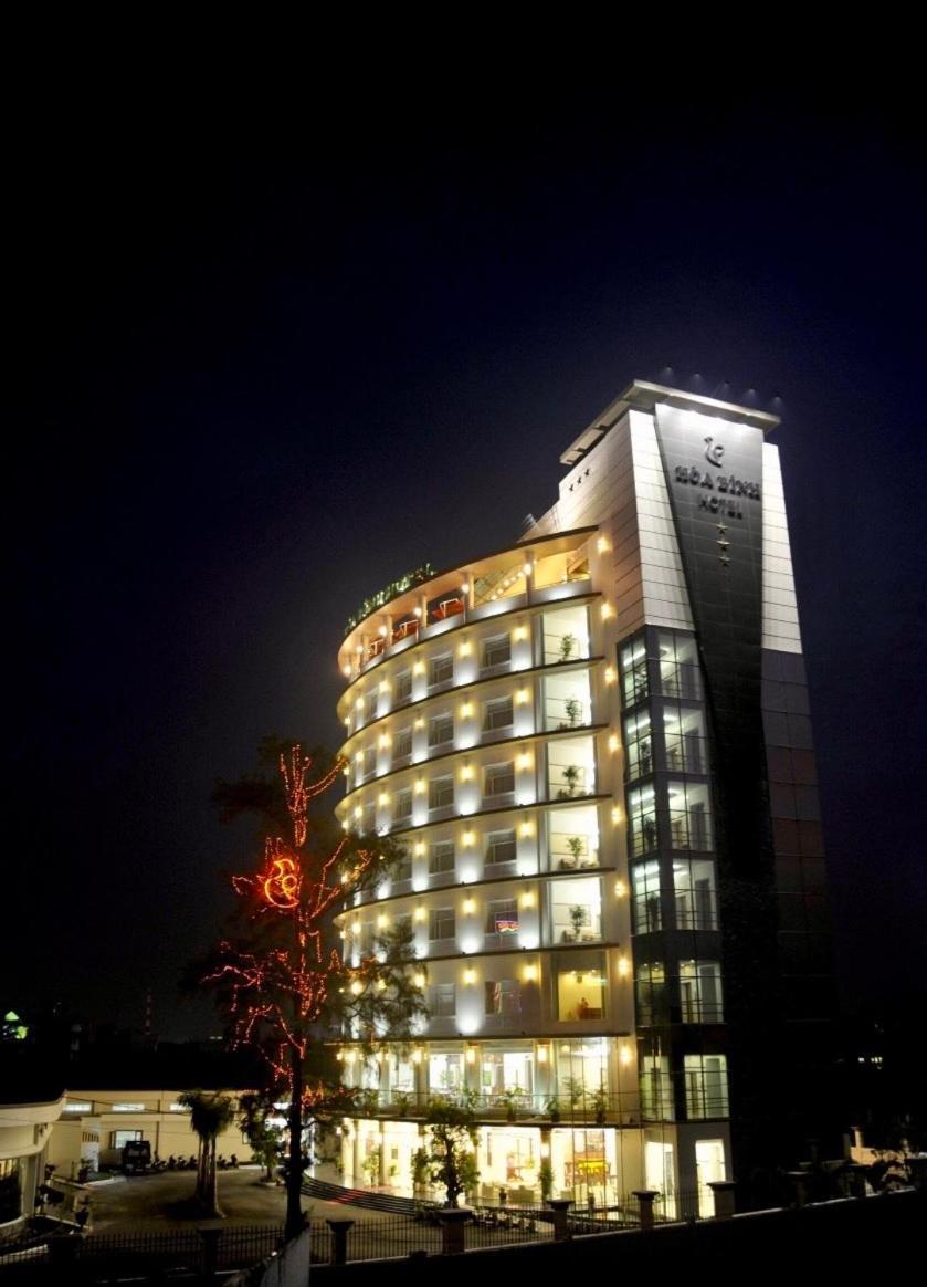 Hoa Binh 1 Hotel Лонгсюен Экстерьер фото